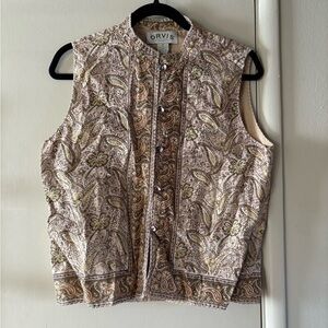 Orvis Paisley Button-Up in Brown and Cream vest small